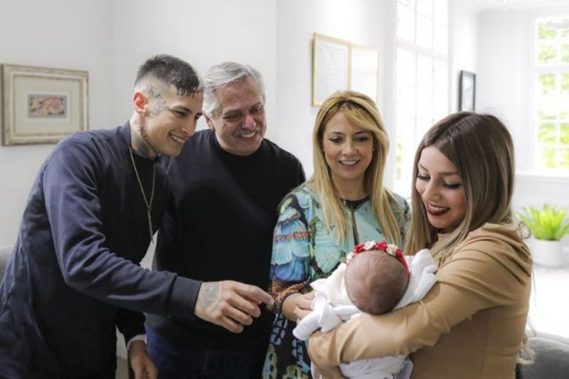 Alberto Fernández recibió a L-Gante en la Quinta de Olivos y el cantante le presentó a Jamaica