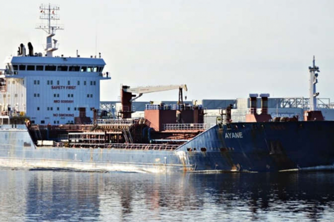 Locura asesina en un barco en el Río de la Plata: &quot;Maté al capitán y al primer oficial, tan sencillo como eso...&quot;